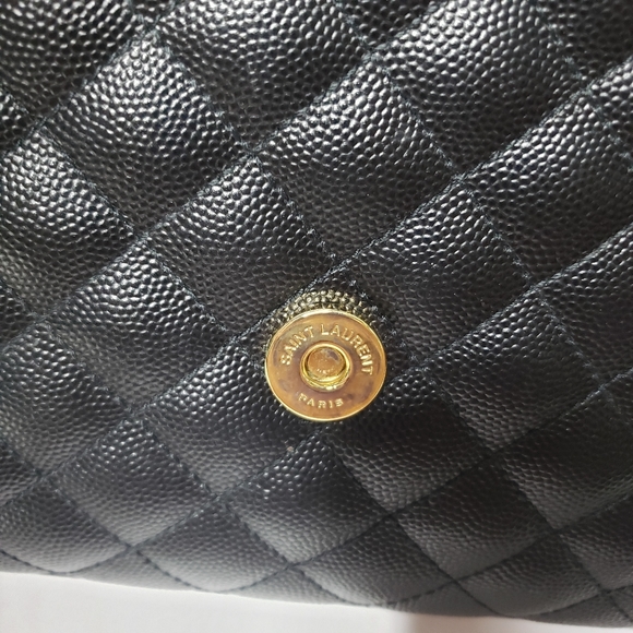 YSL Envelope Medium Chain Bag in Mix Matelassé Grain De Poudre Embossed Leather - Picture 16 of 16